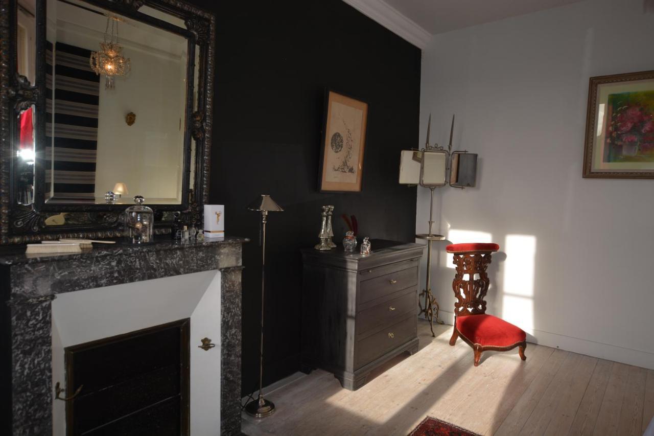 La Penesais Villa Beaumont-en-Véron Екстериор снимка