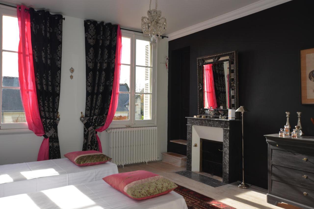 La Penesais Villa Beaumont-en-Véron Екстериор снимка